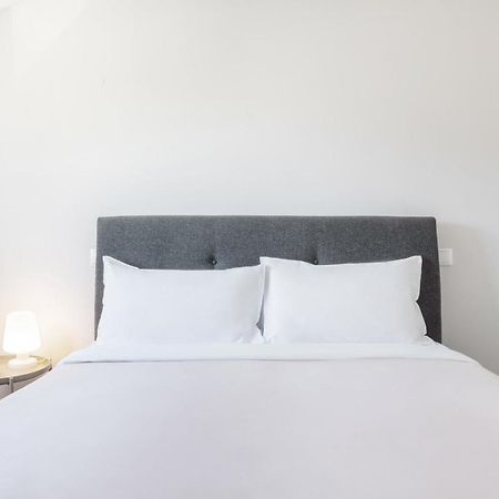 Olala Lisbon Oriente Suites III Extérieur photo