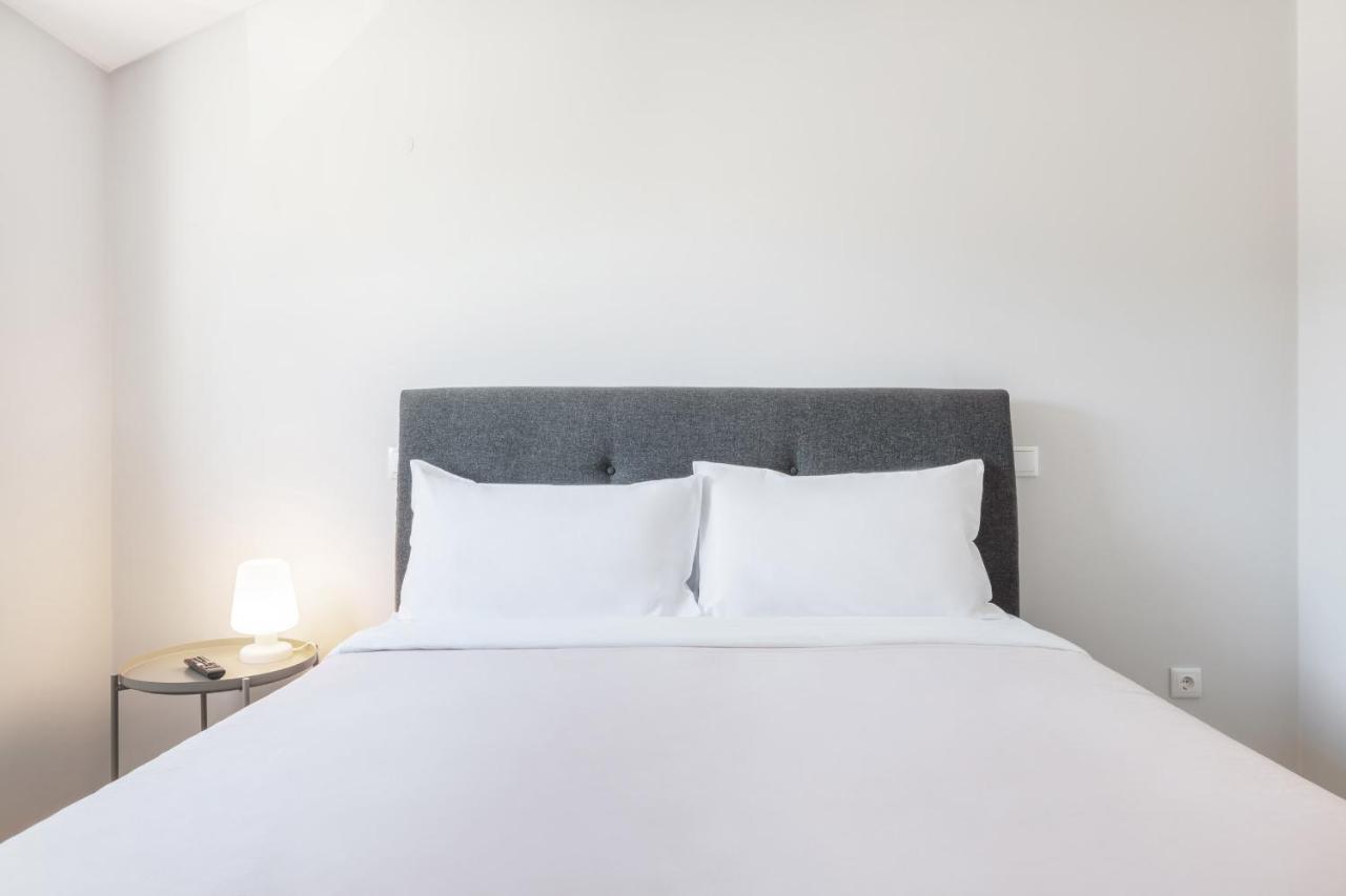 Olala Lisbon Oriente Suites III Extérieur photo