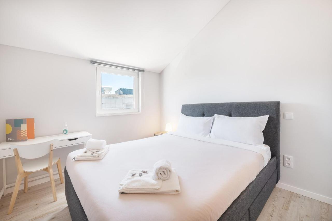 Olala Lisbon Oriente Suites III Extérieur photo