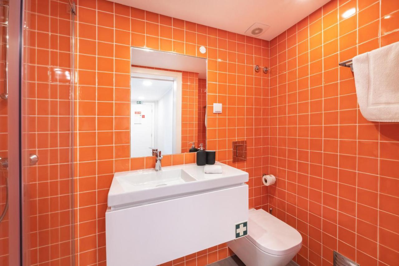Olala Lisbon Oriente Suites III Extérieur photo